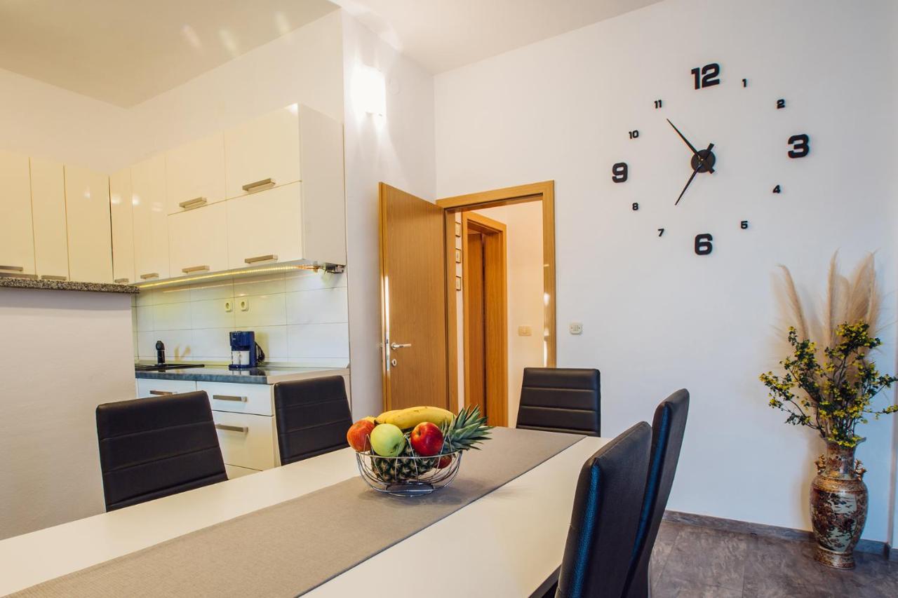 Apartments Essentia Podstrana Extérieur photo