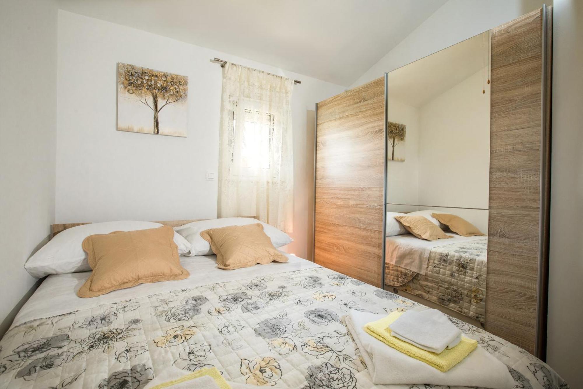 Apartments Essentia Podstrana Extérieur photo