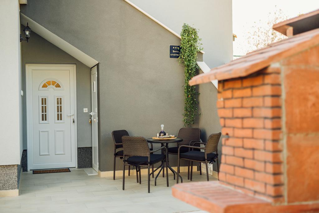 Apartments Essentia Podstrana Extérieur photo